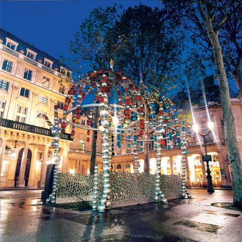 kiosque des noctambules-jean-michel-othoniel-public-art-paris